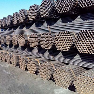 Tubos de aço de carbono laminados a quente e soldados sem costura para aplicações industriais